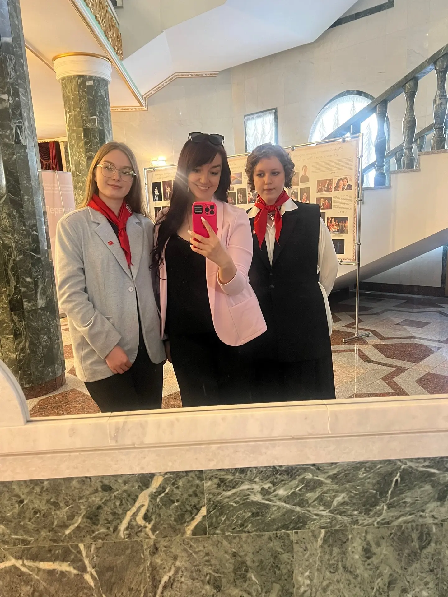 ДВИЖЕНИЕ ПЕРВЫХ В КУЛЬТУРЕ✨

Сегодня нам посчастливилось побывать на торжественном мероприятии, посв