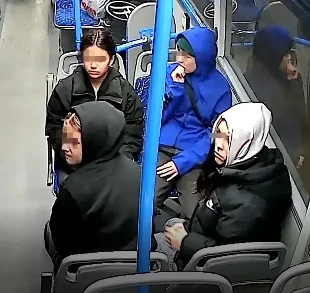 ◾️ СРАЗУ ТРИ (!) инцидента с зацеперами и троллейбусами в Калуге за одни сутки