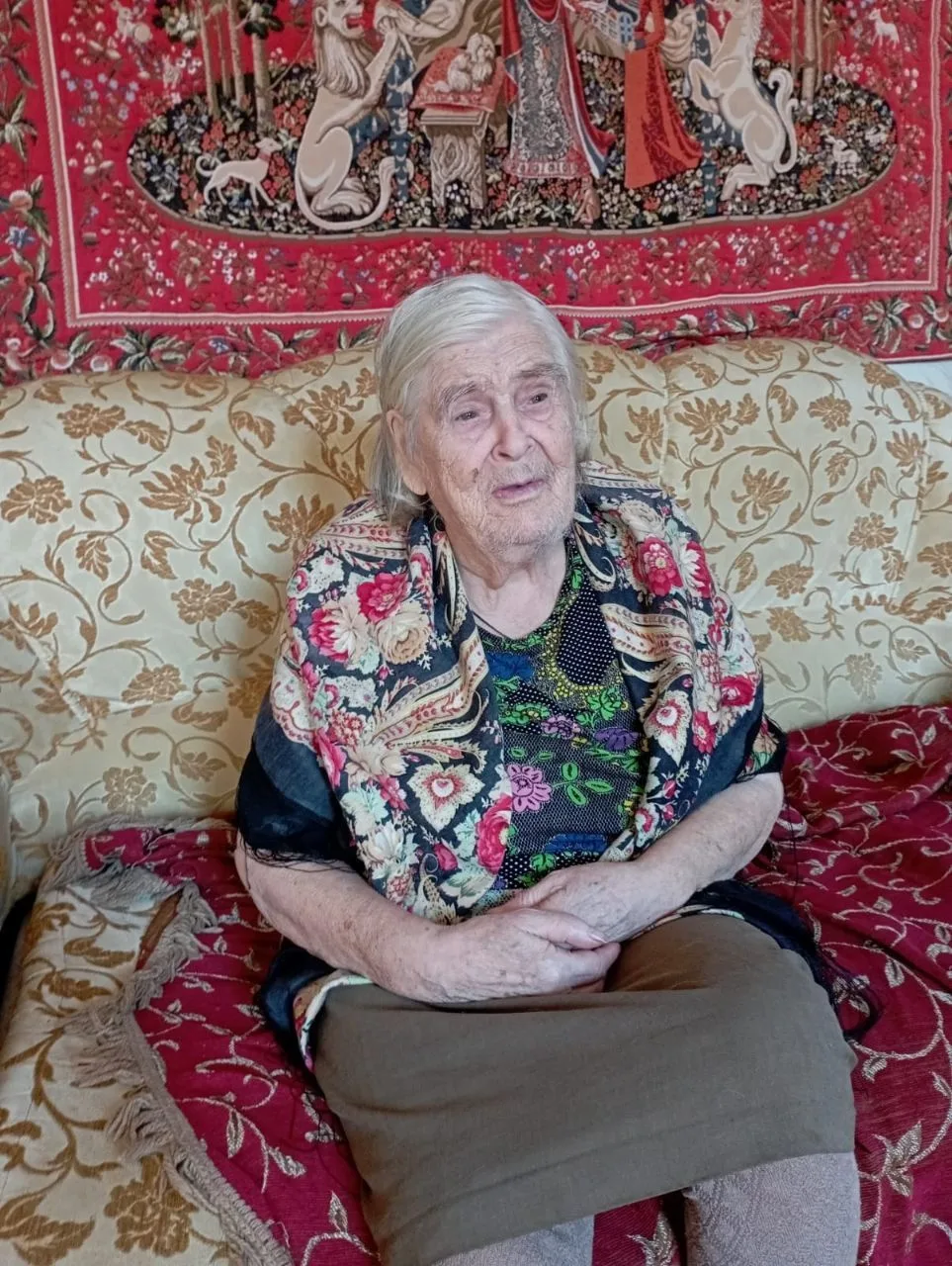 96-й день рождения празднует труженица тыла Жанна Васильевна Недопивцева  из Ядринского...
