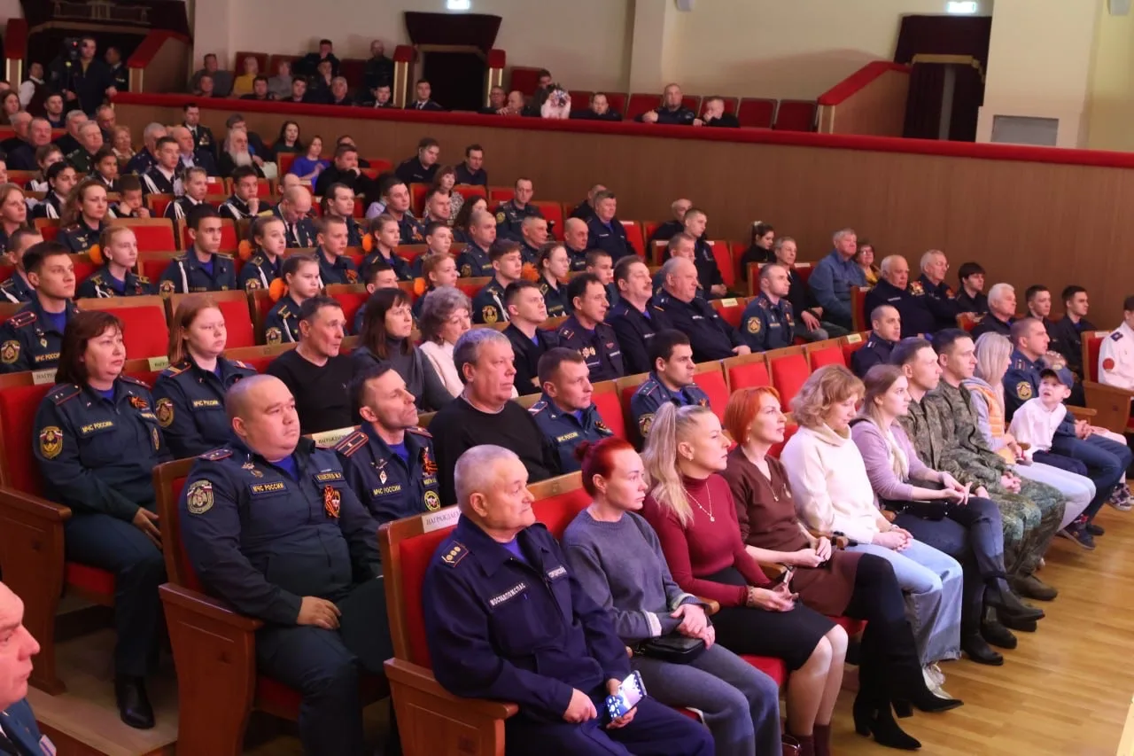 👨‍🚒В Ступино огнеборцев поздравили с Днём пожарной охраны России  В преддверии профессионального пра
