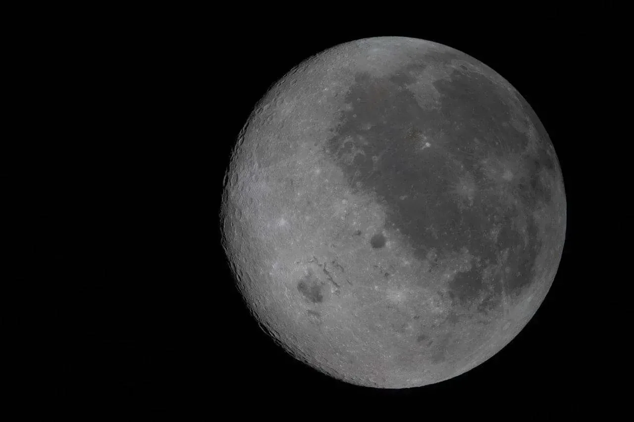 🌑Впервые за более чем полвека человечество получило новый снимок обратной стороны Луны - его сделали