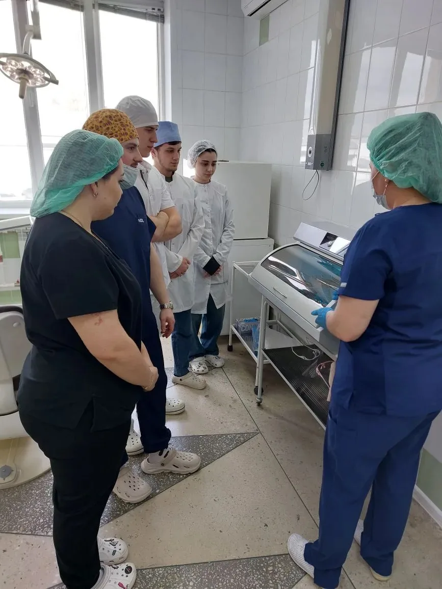 ПРОИЗВОДСТВЕННАЯ ПРАКТИКА.

       Производственная практика - неотъемлемая и очень важная составляю