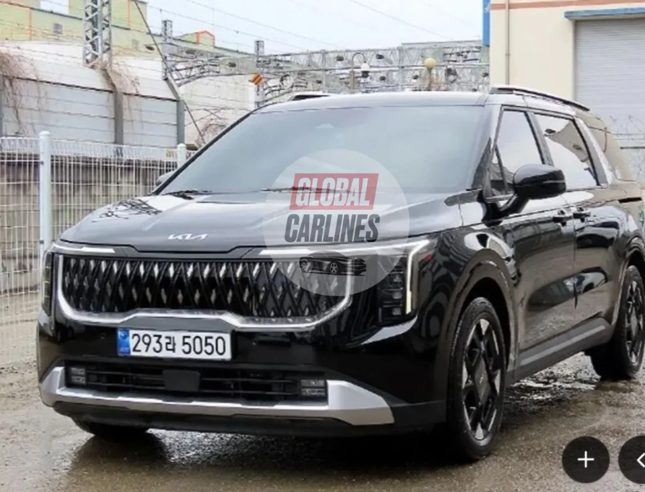 KIA CARNIVAL Prestige — просторный минивэн в чёрном цвете!  • Дата регистрации в Корее: 2024/04 • Дв