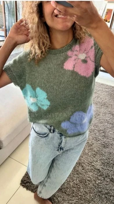 Футболка с цветами🧶