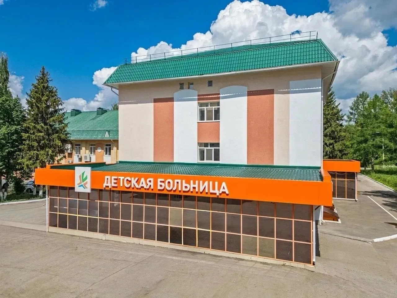 🏥 Хирурги Альметьевской детской больницы помогли 9-летней девочке