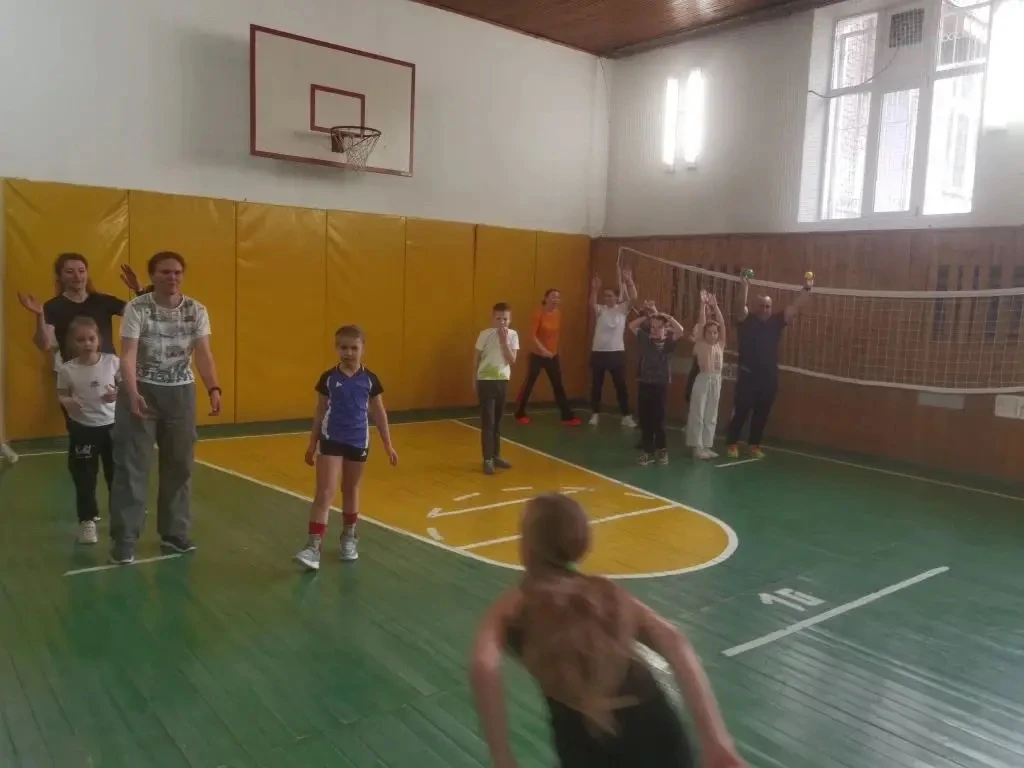 👶🏼СЕМЕЙНЫЙ ФЕСТИВАЛЬ👫  🖐🏼 Сегодня, 1 апреля 2026г., в нашей школе прошёл «Семейный фестиваль».  🥳 В 