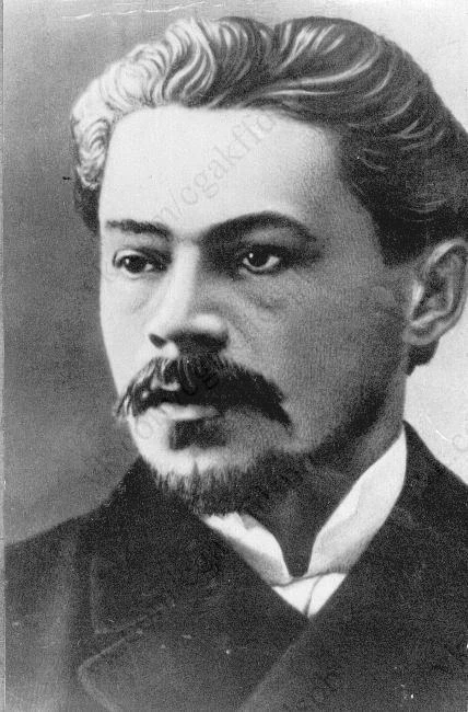Композитор с живым чувством красоты

На рубеже XIX-XX столетий музыкальная культура переживала очень