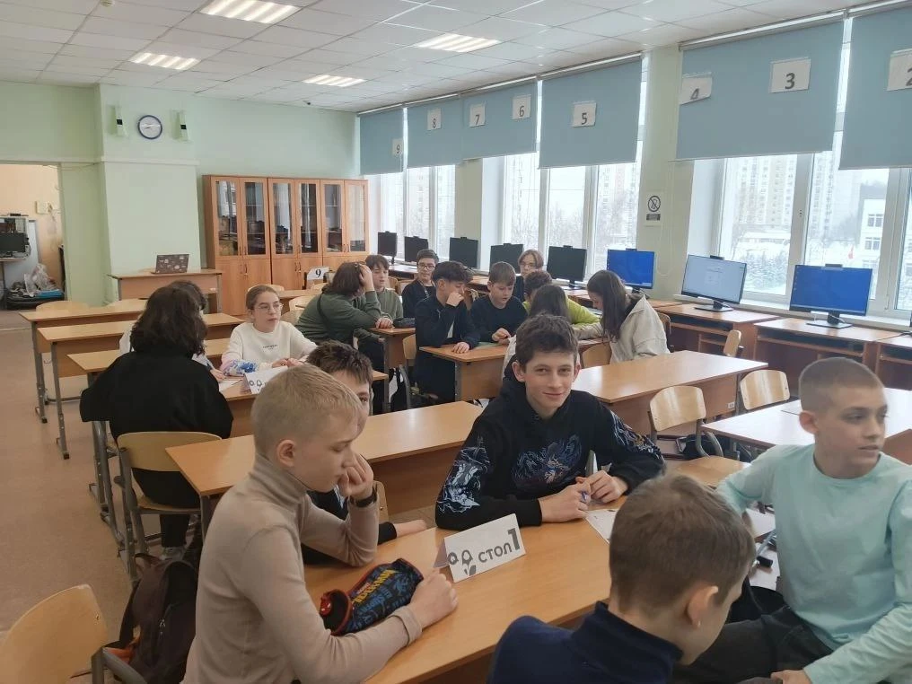 "Добро дарите - чудо из чудес... От всей души - легко и бескорыстно. Пусть вырастает рукотворный лес