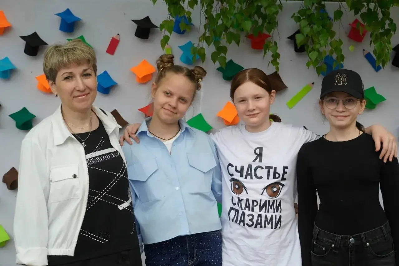 Сегодня последние заезды! 🎓  Программа проведения выпускных праздников «Путь выпускника» продолжает 