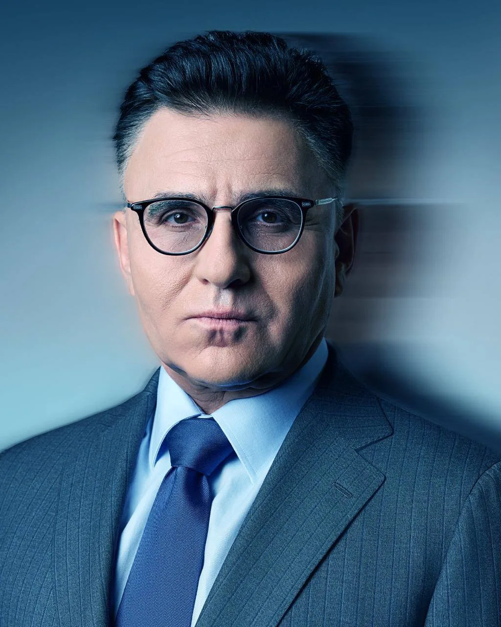 Почему дипломы для блогеров это вопрос времени

На ПМЭФ есть два сценария: рассказать все лучшее сра
