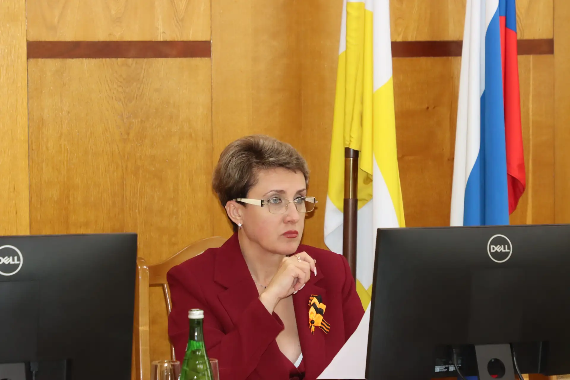 Провела очередное заседание администрации округа.  Подводя итоги выполнения муниципальной программы 