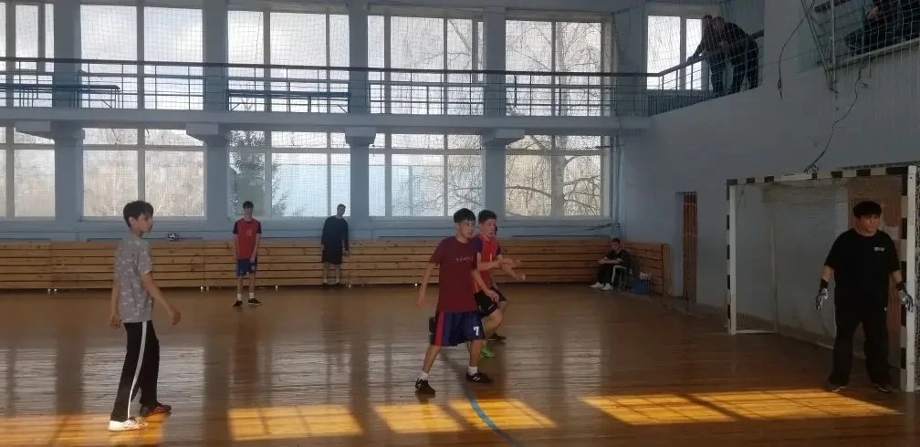 ⚽ Мини‑футбол в Кировском районе  в рамках фестиваля«Движение первых»! ⚽ Друзья, делимся яркими впеч