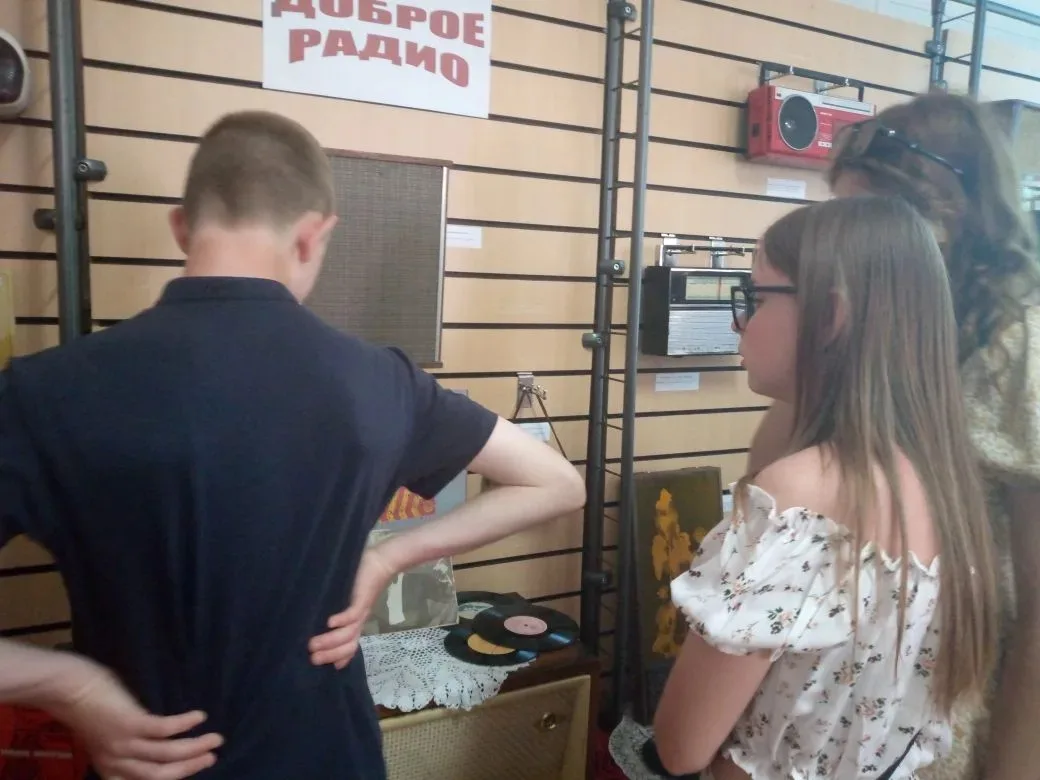 🚀 Невероятное путешествие в прошлое: как ребята из пришкольного лагеря открывали тайны Барабинска!
