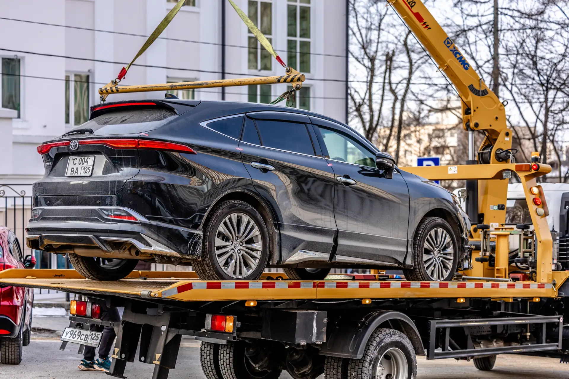 🚗 Муниципальная служба эвакуации переместила 1731 автомобиль на спецстоянку