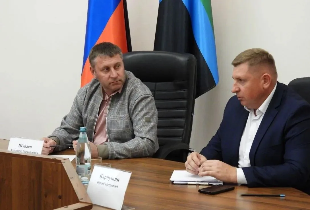 В Ровеньках провёл встречу с жителями