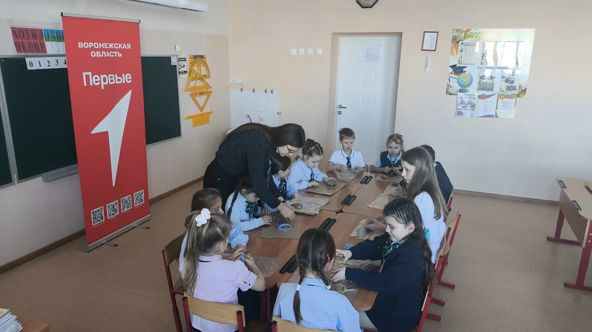 ⭐🐦 Активисты первичного отделения МКОУ Бутурлиновская СОШ "Творцы перемен" провели замечательный эко