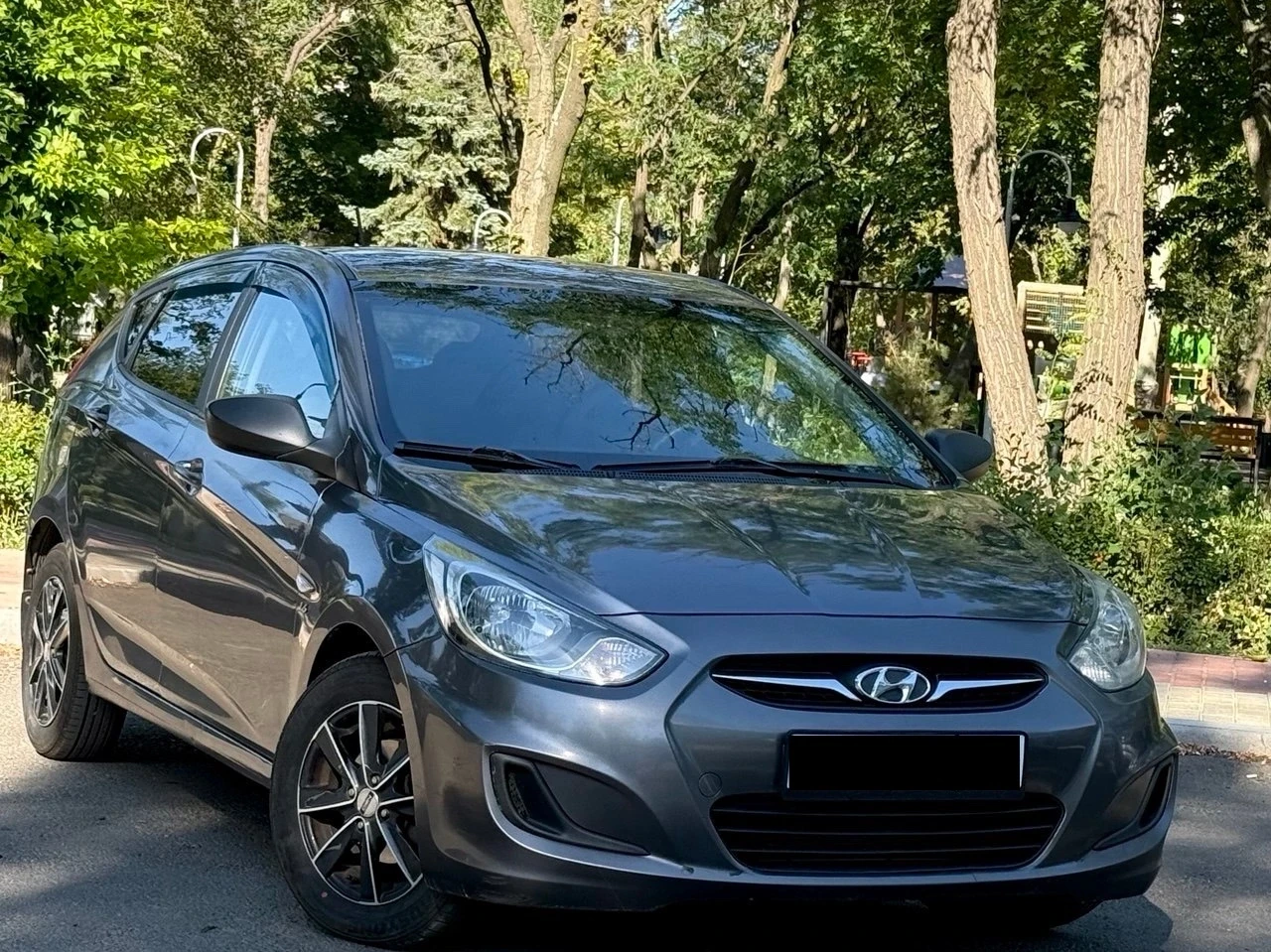 Hyundai Solaris 2011