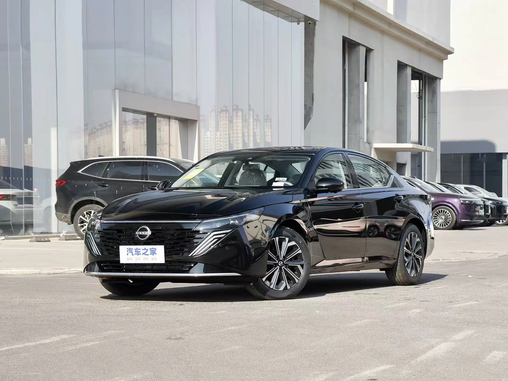 ➖Марка: Nissan