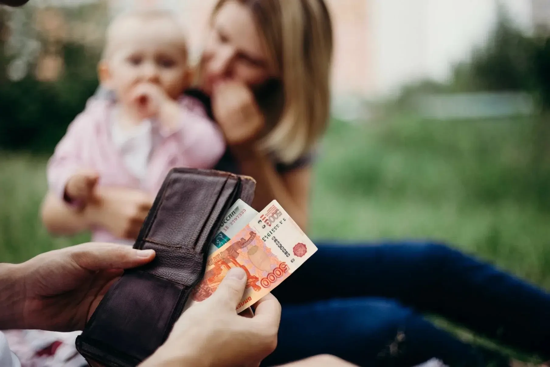 💸 Житель Темрюкского района выплатил 1,5 млн рублей алиментов, когда запахло уголовным делом.  Мужчи