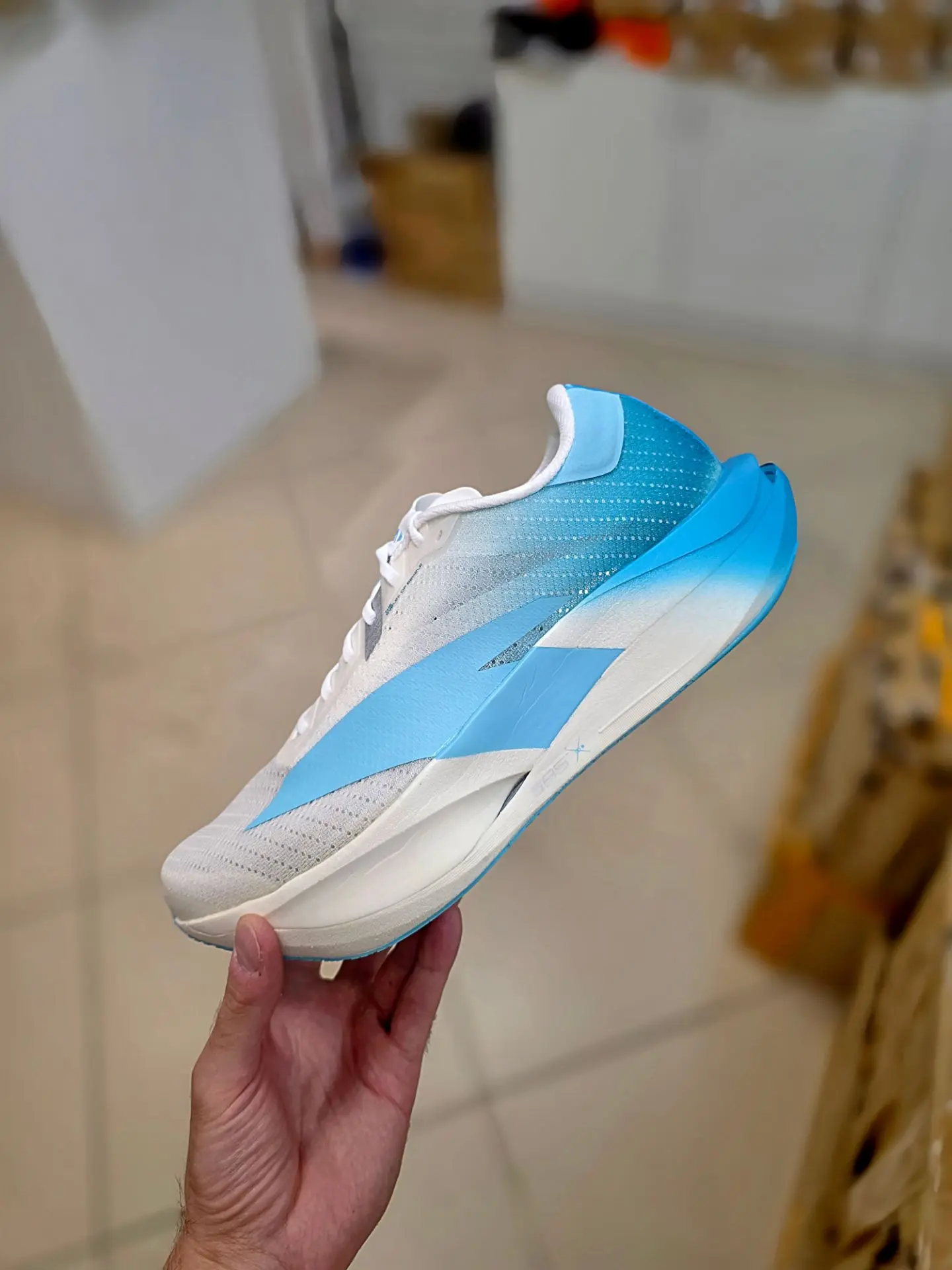 Anta C202 7.0