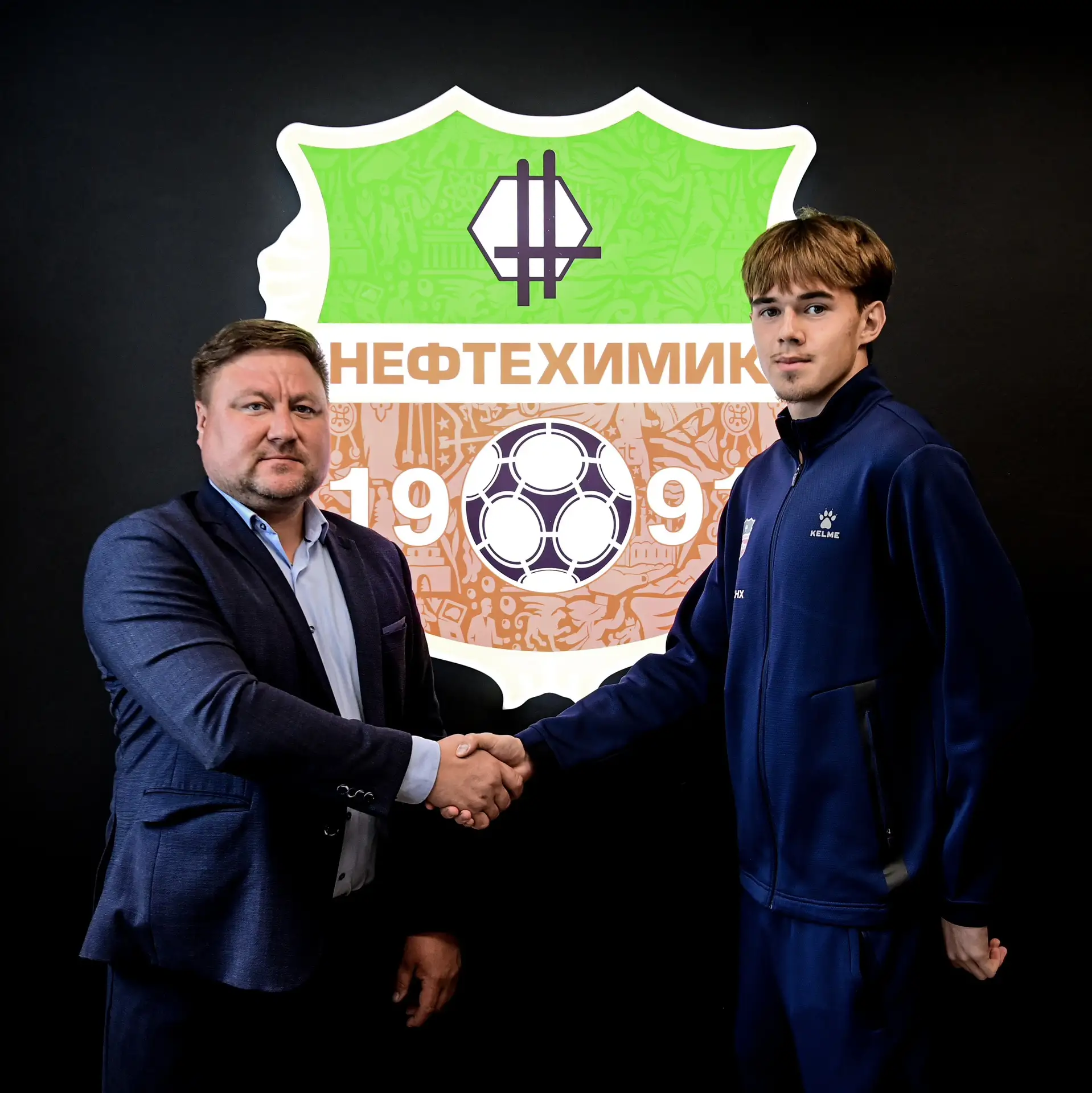 Булат Байхузин - вратарь «Нефтехимика» 🖤💚