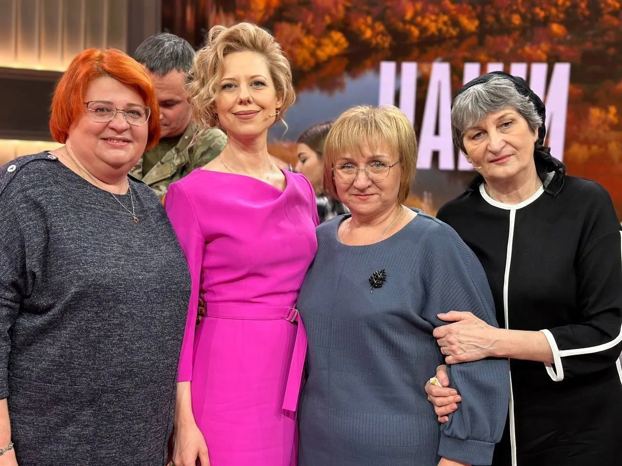 Пррекрасная Татьяна прислала мне это фото и написала: "Я всегда за Анну, моя дорогая. В...