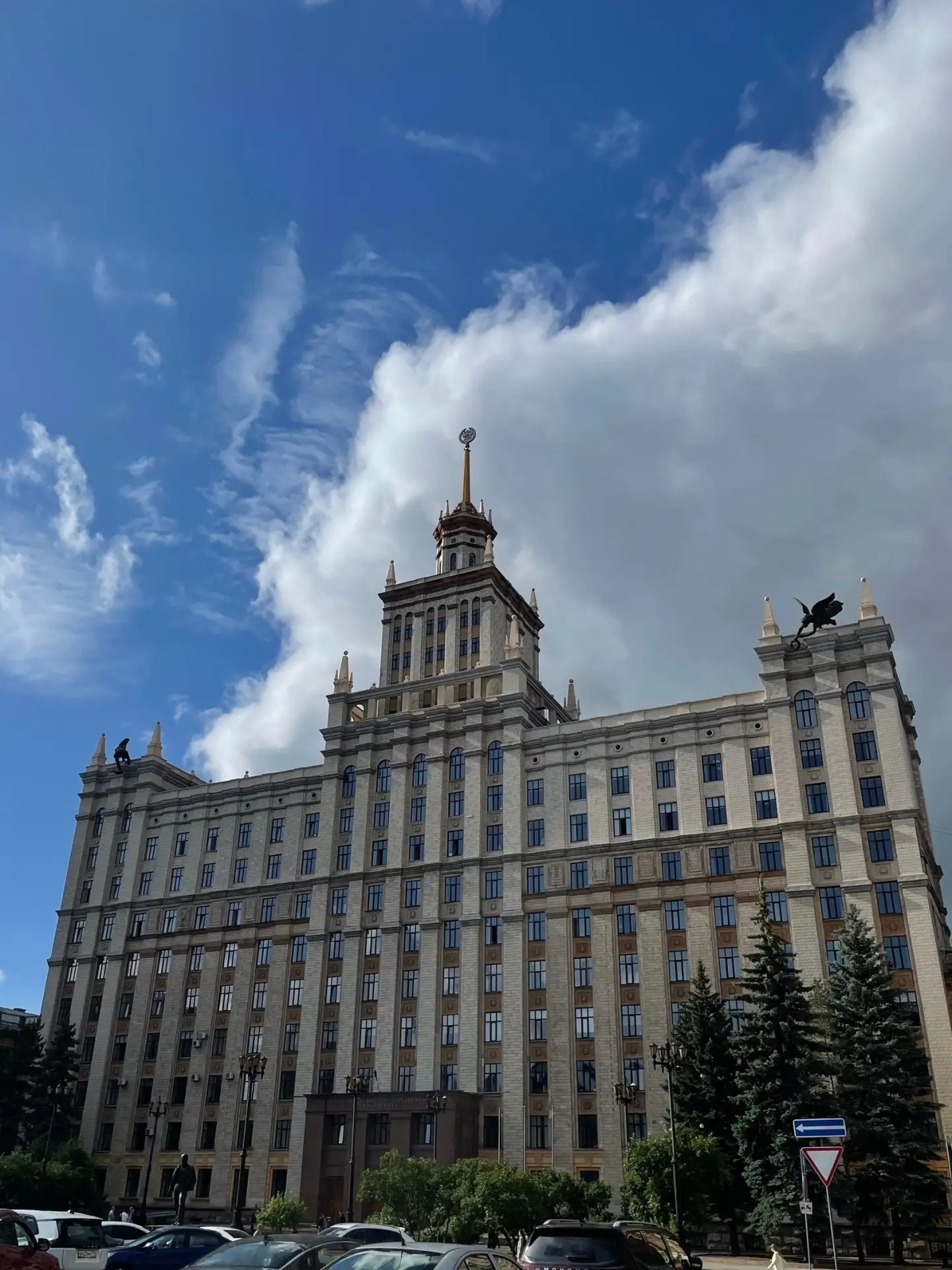 В День наблюдения за облаками собрали для вас кадры этого прекрасного природного явления☁🥰

Присыла
