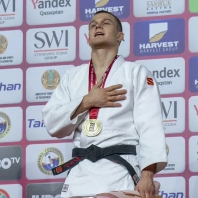 Хорошая вечерняя новость: курганец победил олимпийского чемпиона из Италии на турнире по дзюдо.  Дан