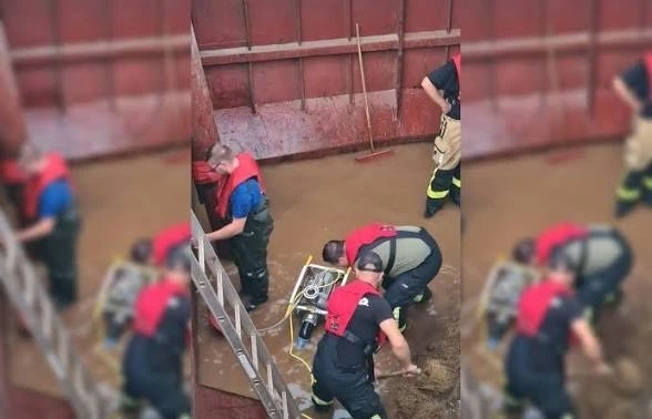 🇩🇪⚓⛴  На Дунае под Пассау грузовое судно натолкнулось на скалу и получило пробоину
