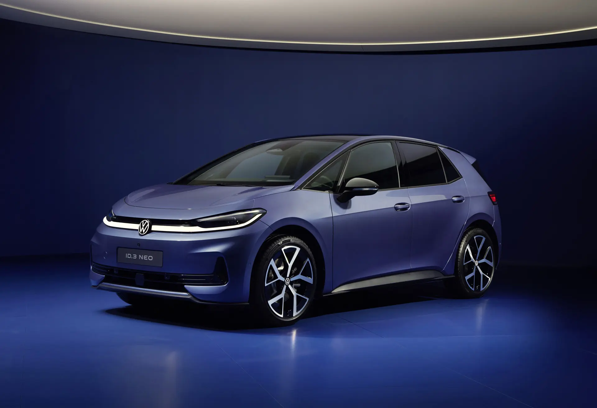 🚘 Новый Volkswagen ID.3 Neo: главное  Немцы выкатили на суд публики электрокар ID.3 Neo, наследника 