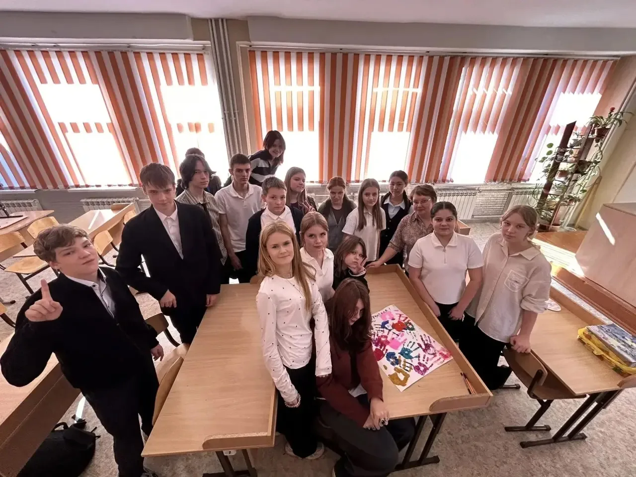🩷 «Без галстуков»: самый душевный разговор 8 «Б»
