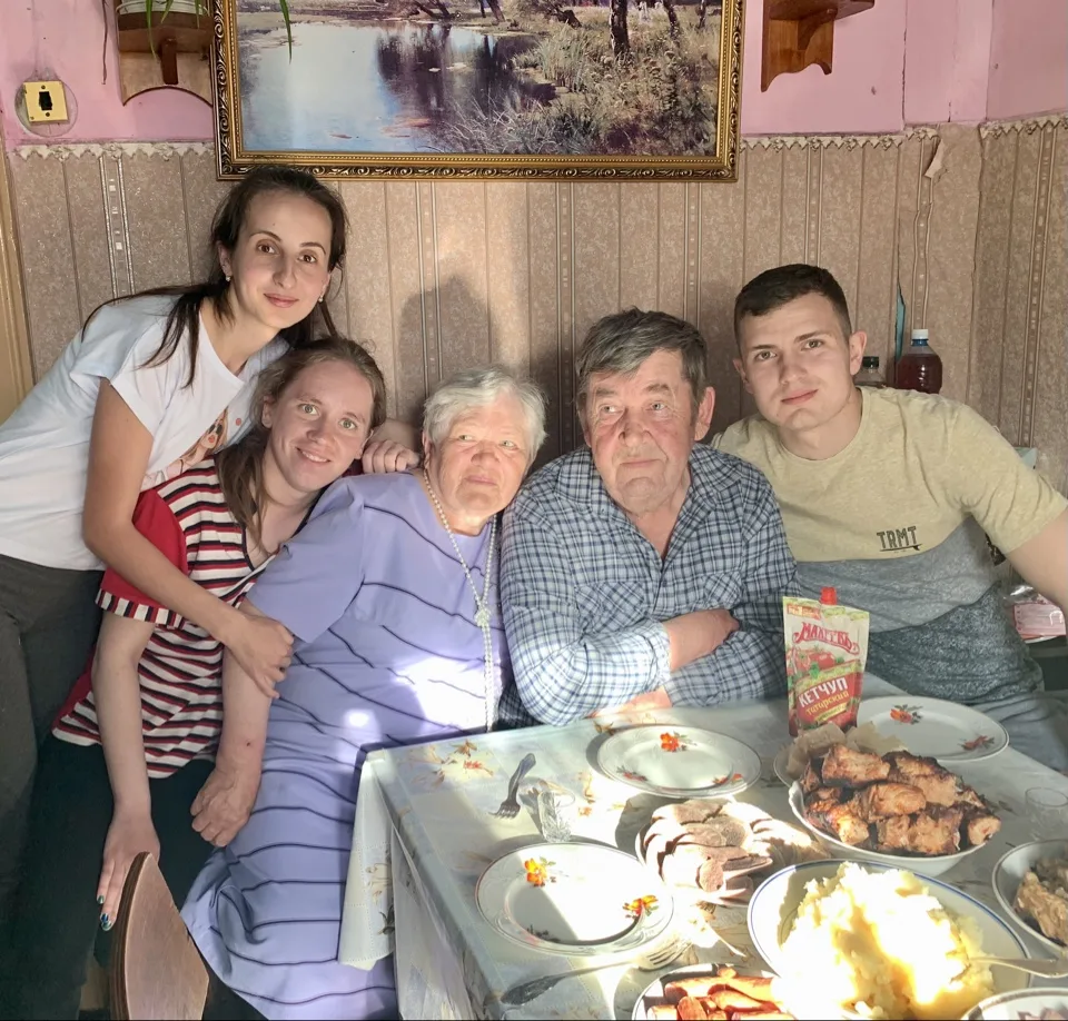 Золотые её руки не знают отдыха!  23 мая празднует свой 75-летний юбилей замечательный человек, жите