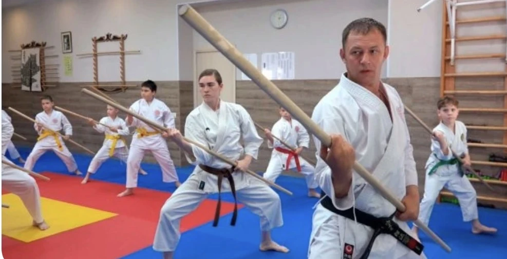 Пока у школьников каникулы, спорт выходит на первый план. Этим летом юные томичи — в том числе юные 