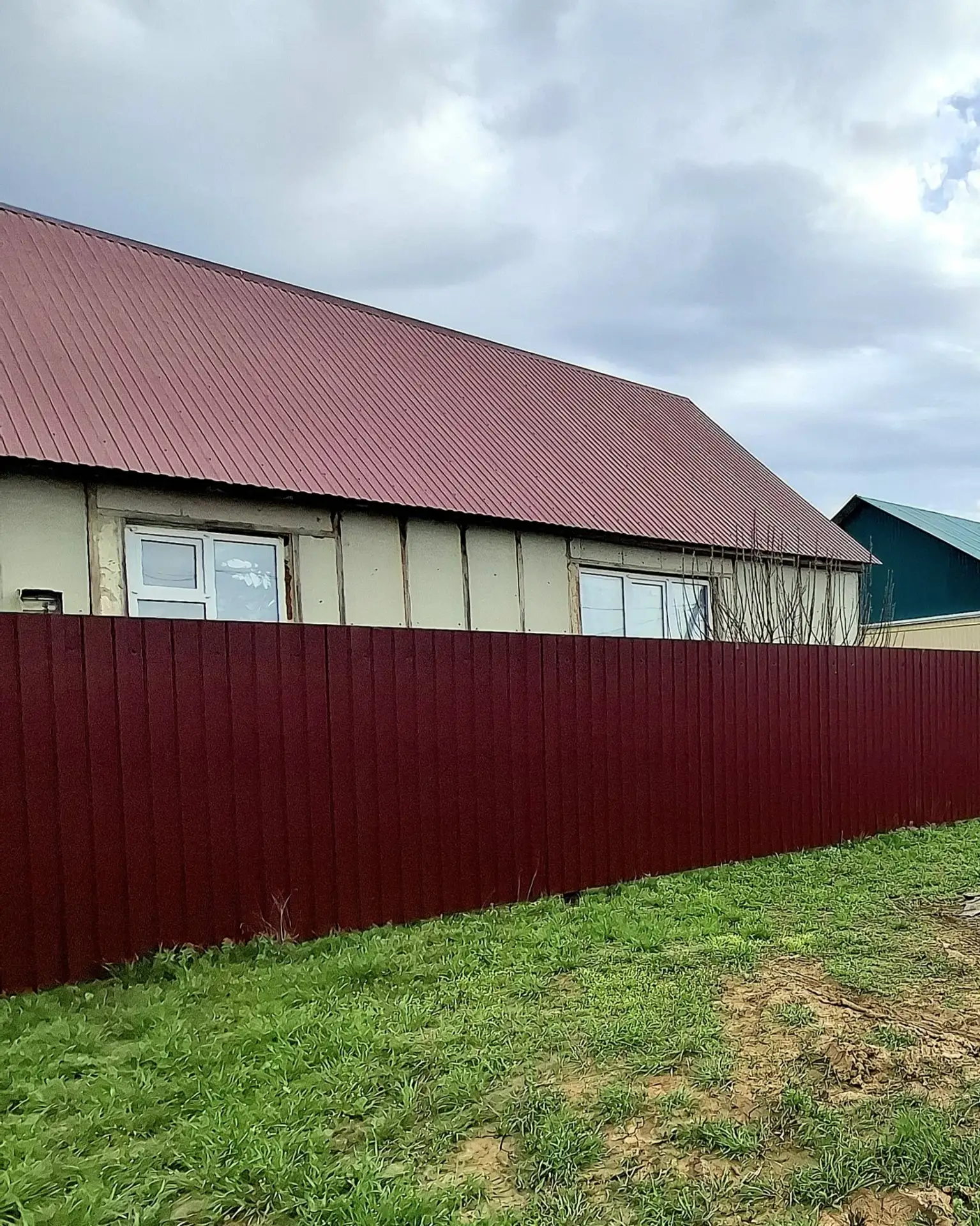 ✅️СЕРВИС Недвижимости предлагает к ПОКУПКЕ просторный ЖИЛОЙ ДОМ🏡 в п.Володарский, ул. ...