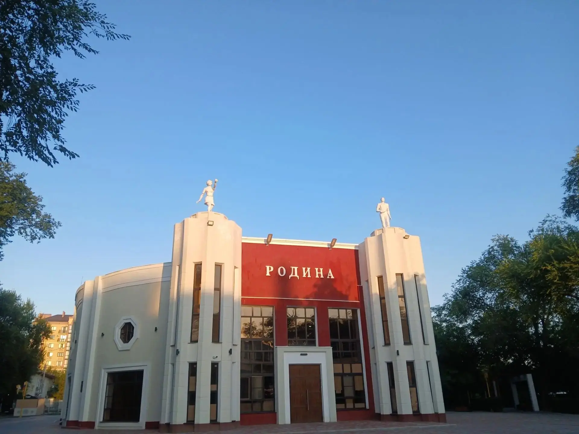 Доброе утро!

Сегодня 3 августа, понедельник. Представляем вам погоду на этот день.

По данным Калмы