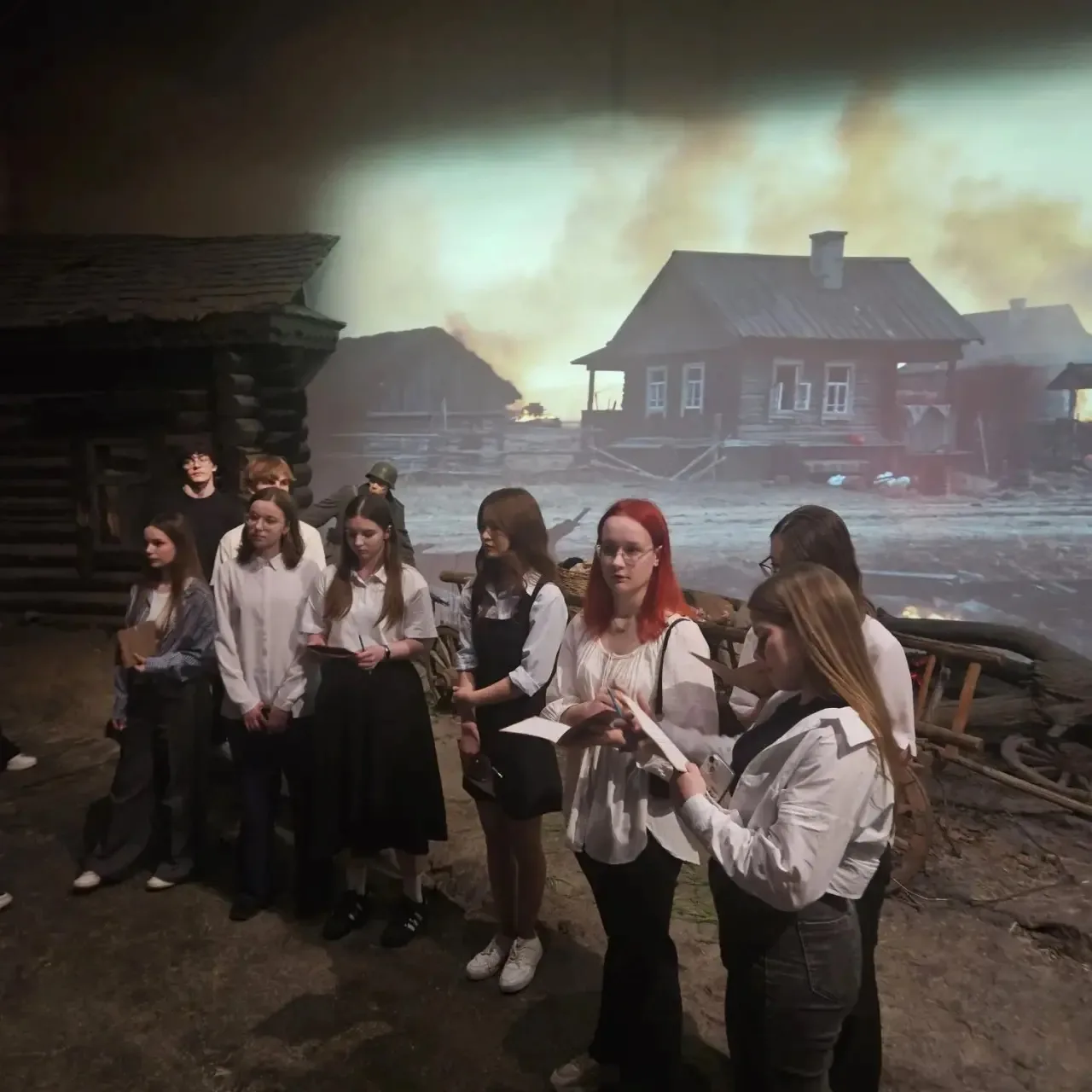 Путешествие в историю: Вера в Победу!📜  Учащиеся 10В класса приняли участие в интерактивной экскурси