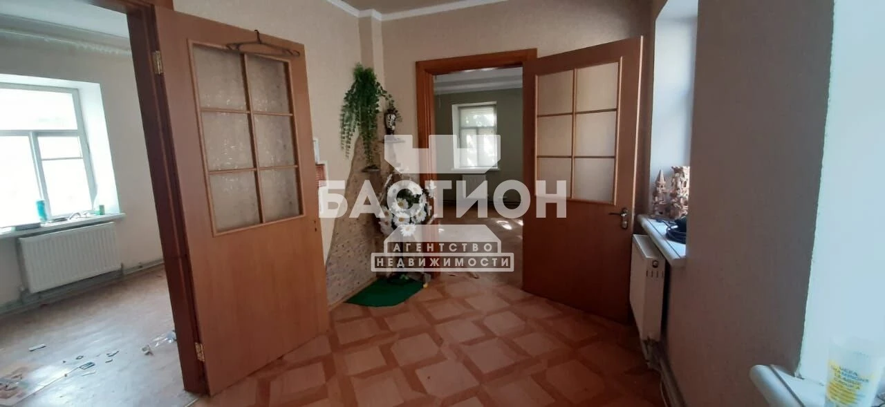 +7 959 59 81000
ID: 2201567
Цена: 4 800 000
В продаже двухэтажный кирпичный дома на приватизированно