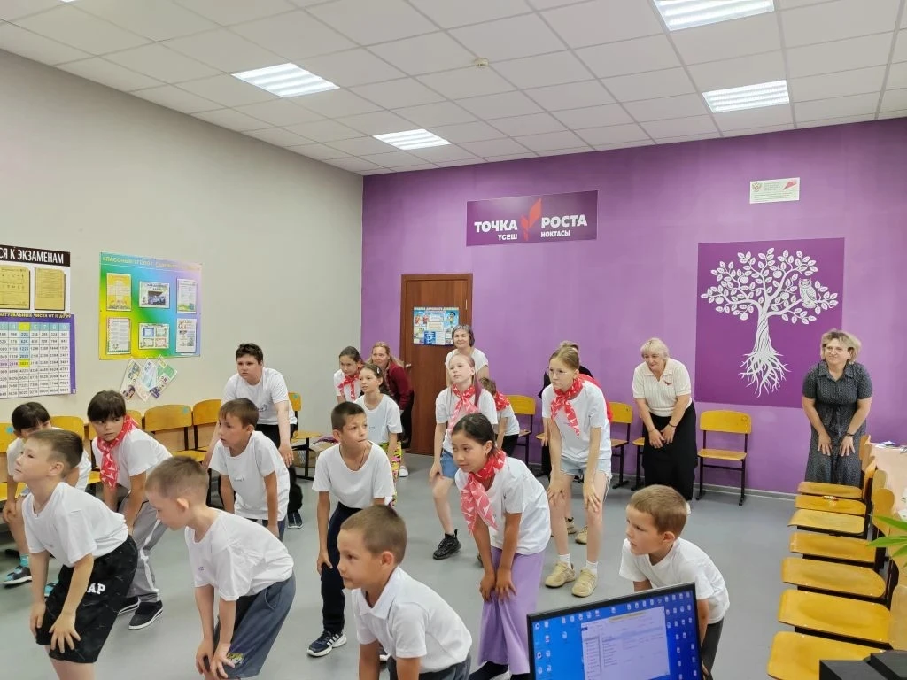 🌟 Шестой день смены в лагере «Движение первых» был наполнен духом приключений и жаждой...