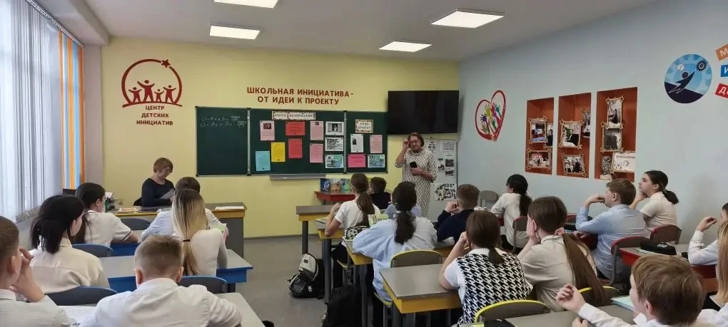 ✍️ 26 марта в нашей школе прошла по-настоящему вдохновляющая встреча. Ученики 8 «А», «В» и 6 «В» кла