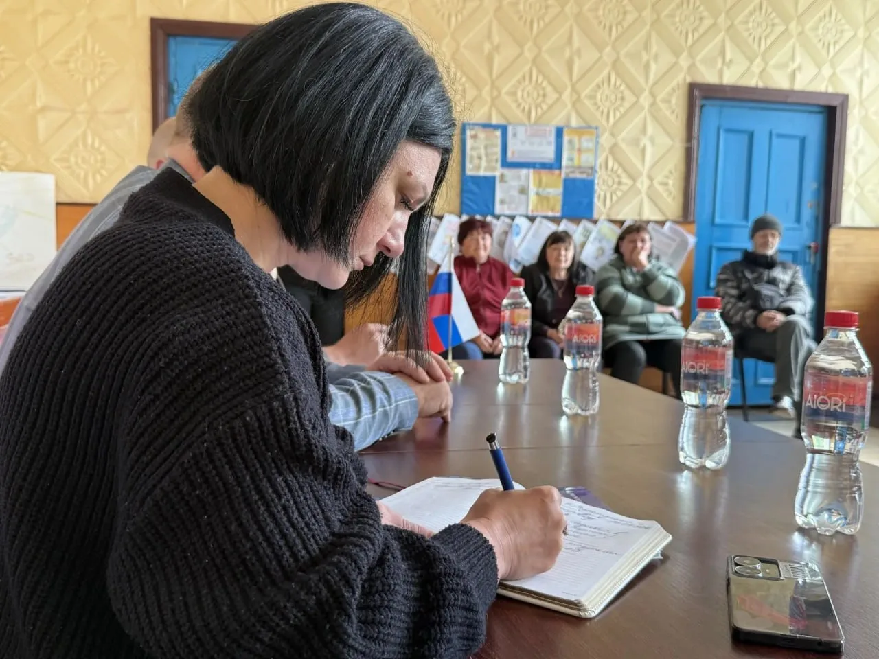 📌 Выездной приём граждан  14 мая 2026 года в посёлке Возрождение состоялся выездной приём граждан.  
