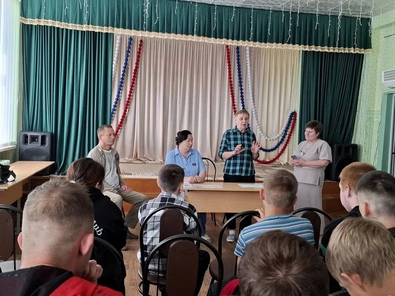 📌 Встреча девятиклассников с представителями Барышского индустриально-технологического...