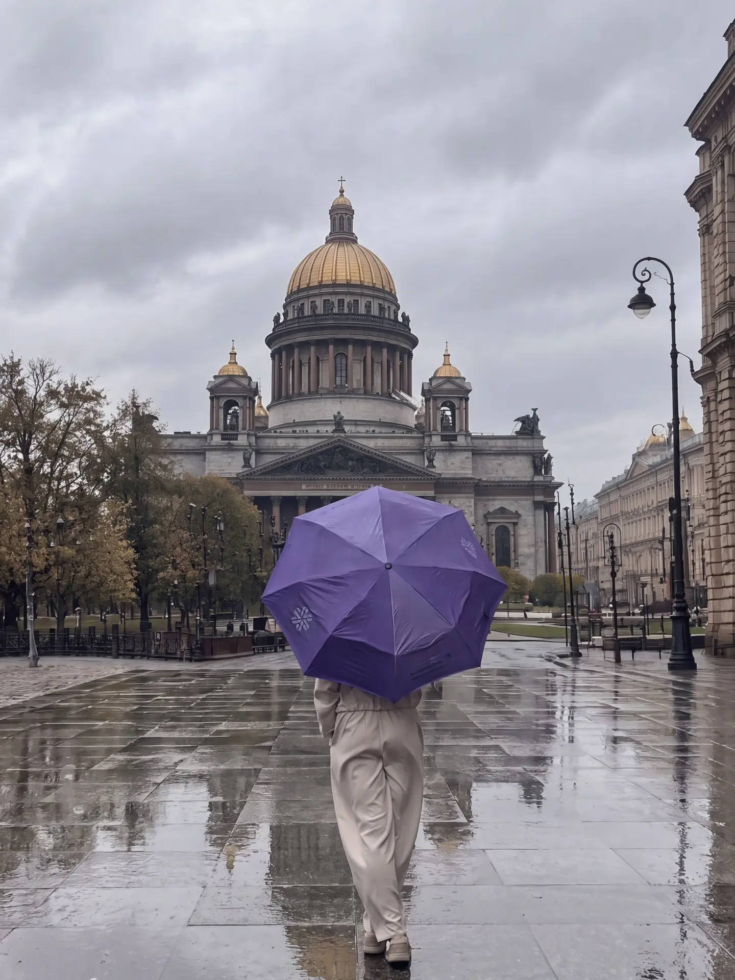 Очень хорошо помню, когда приехала в распиаренный Париж и… и ничего. Не понравился ни г...