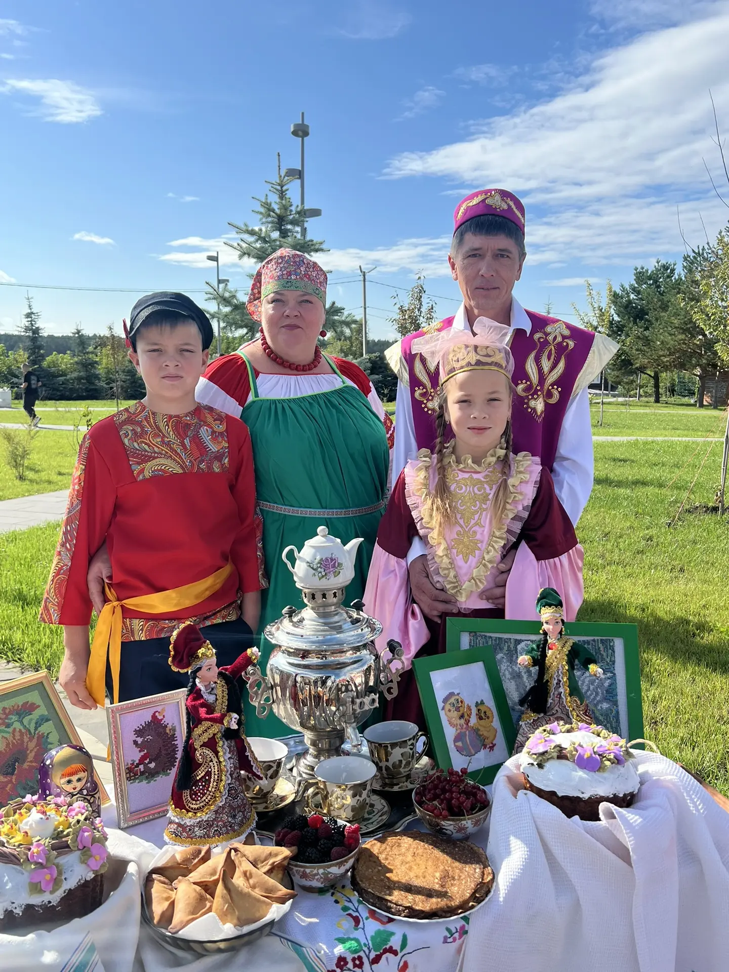 Когда школа — это одна большая семья! 🇷🇺