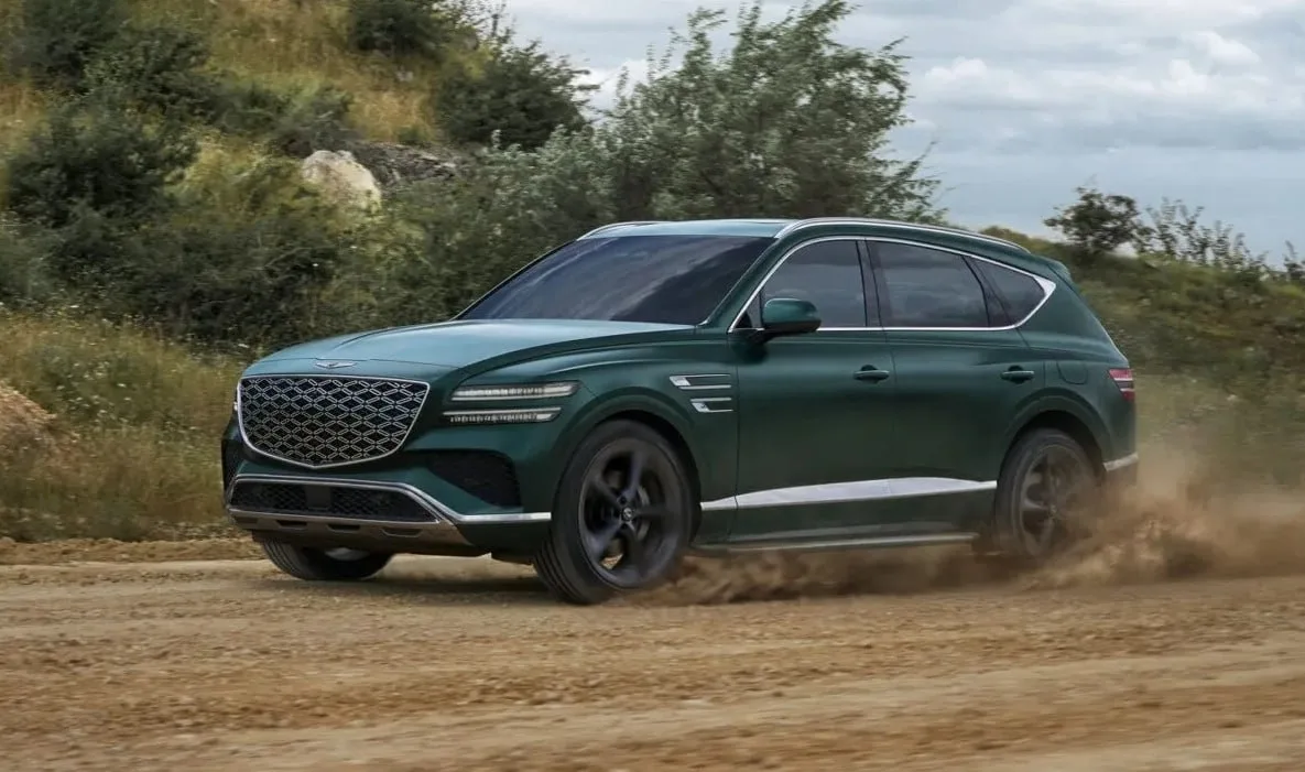 Genesis обновил кроссовер GV80 до 2027 модельного года и впервые предложил для него гиб...