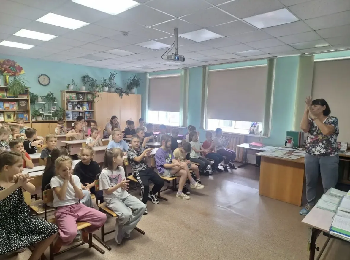 🏫 В пришкольном лагере «Непоседы» при МАОУ СОШ №1 имени Героя Советского Союза В. П. Чкалова состоя