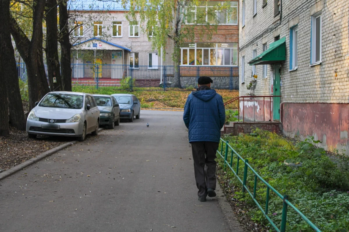 Стало известно, кому повысят пенсию в октябре