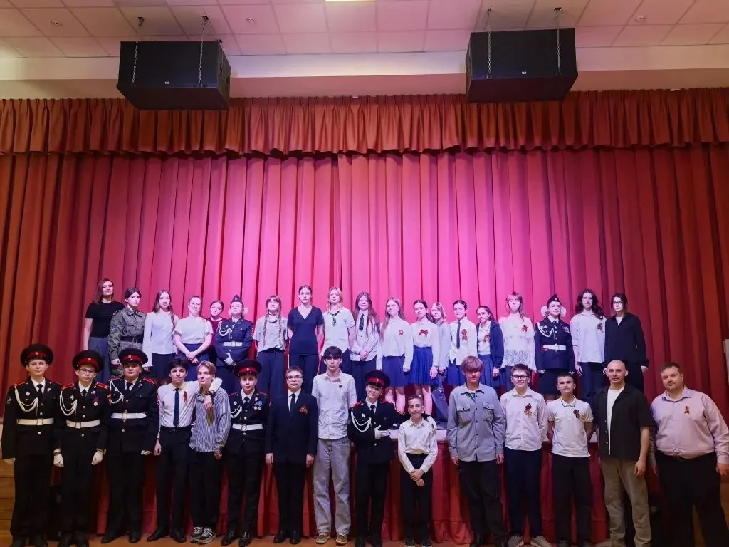 🕊️ Память сильнее времени: как мы встретили День Победы  В этом году наша школа с особым трепетом и 