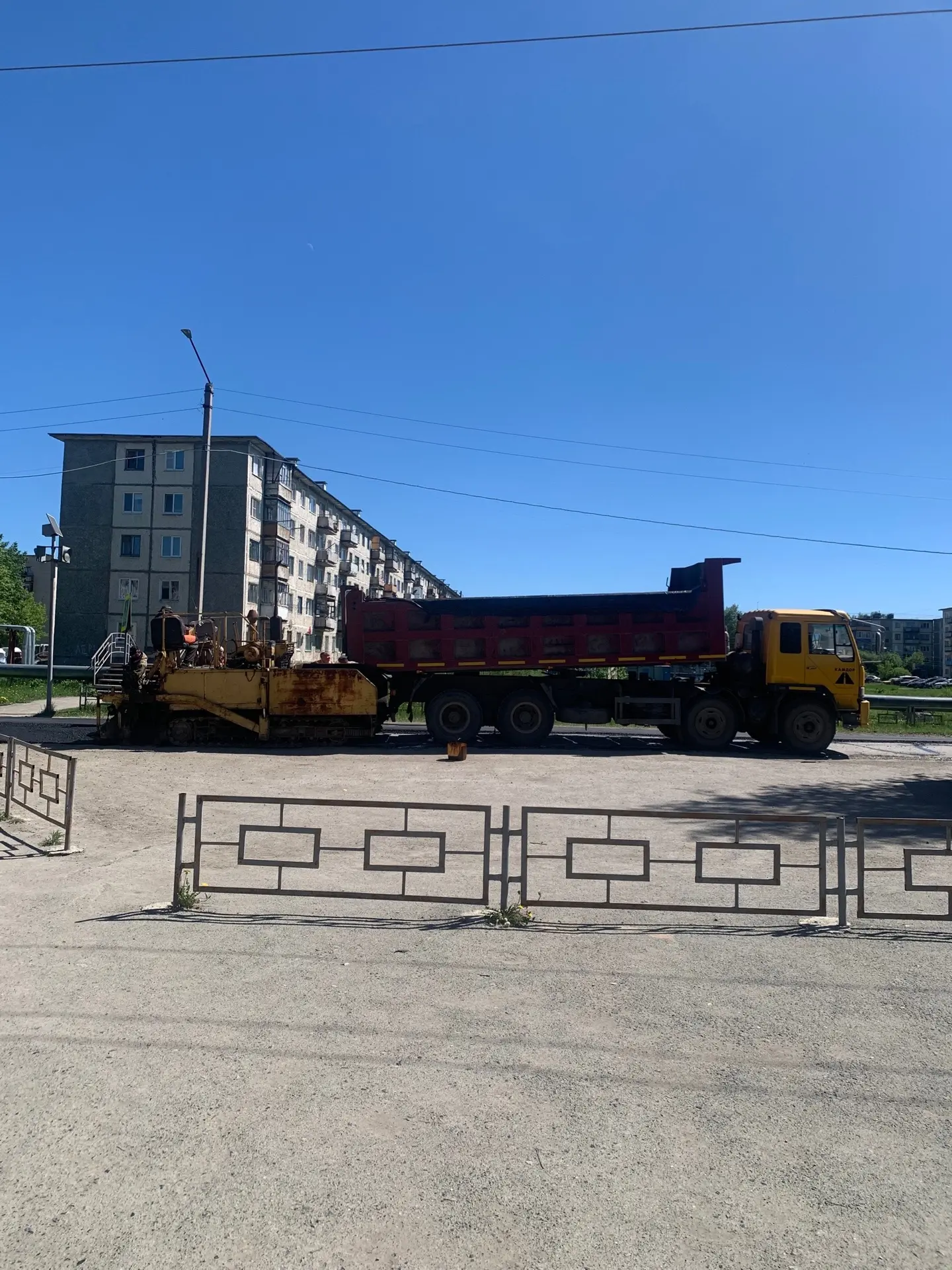 Администрация Калиновского сельского поселения решила направить часть сэкономленных, после проведени