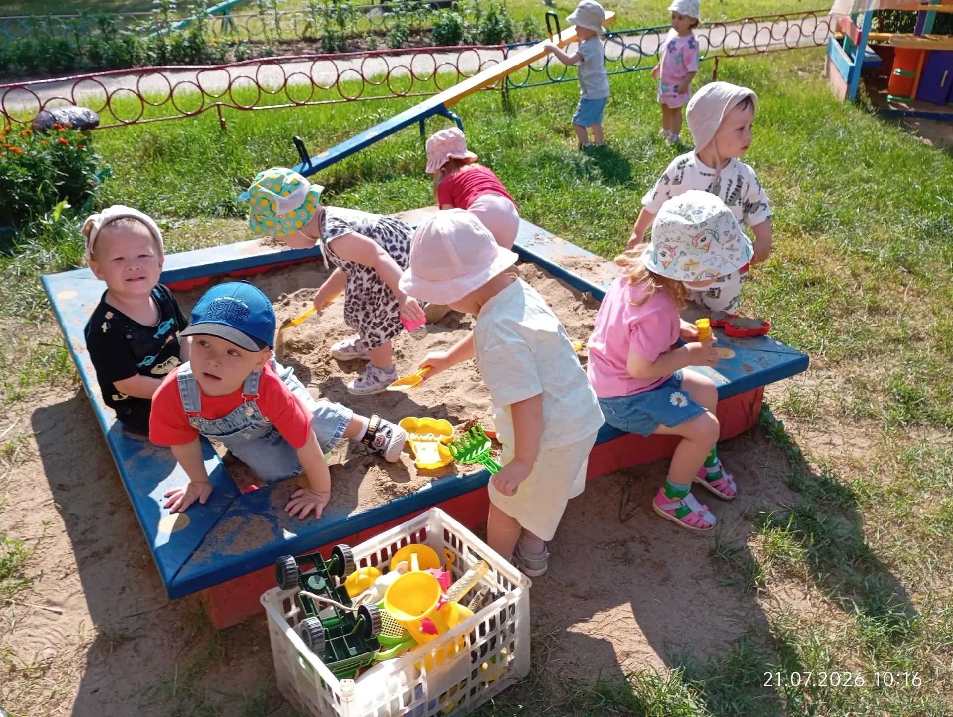 🤗Сегодня у нас в детском саду – День любимых игр. 👫Это отличная возможность для дошколят проявить 