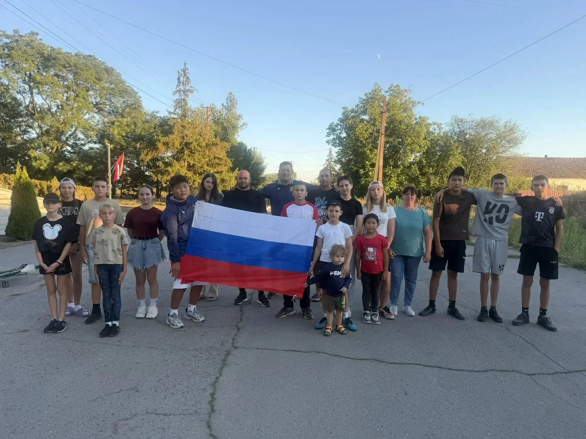🇷🇺 Забег ко Дню Государственного флага РФ прошёл в Тарасовке!